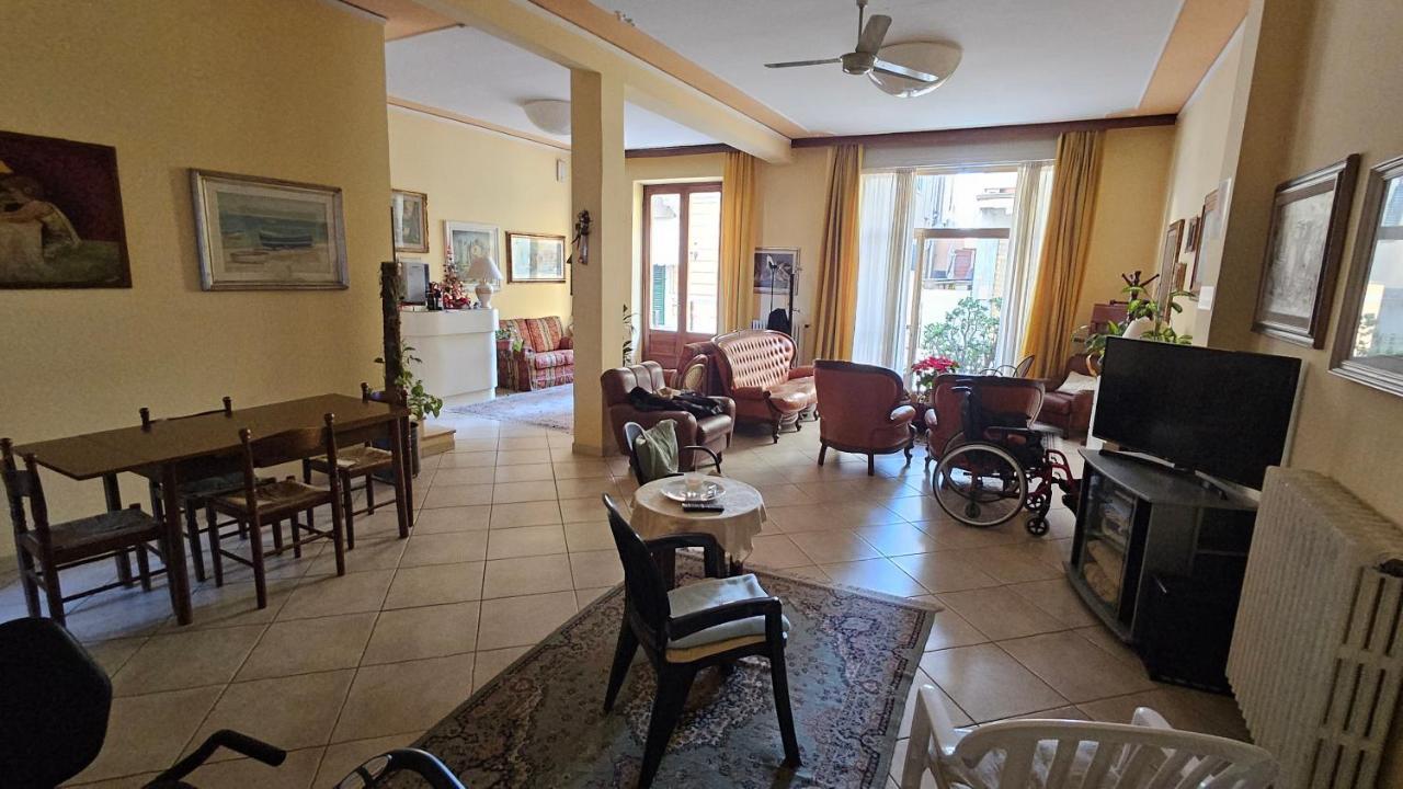 Verena Dependance Savoia & Campana Montecatini Terme Exterior photo